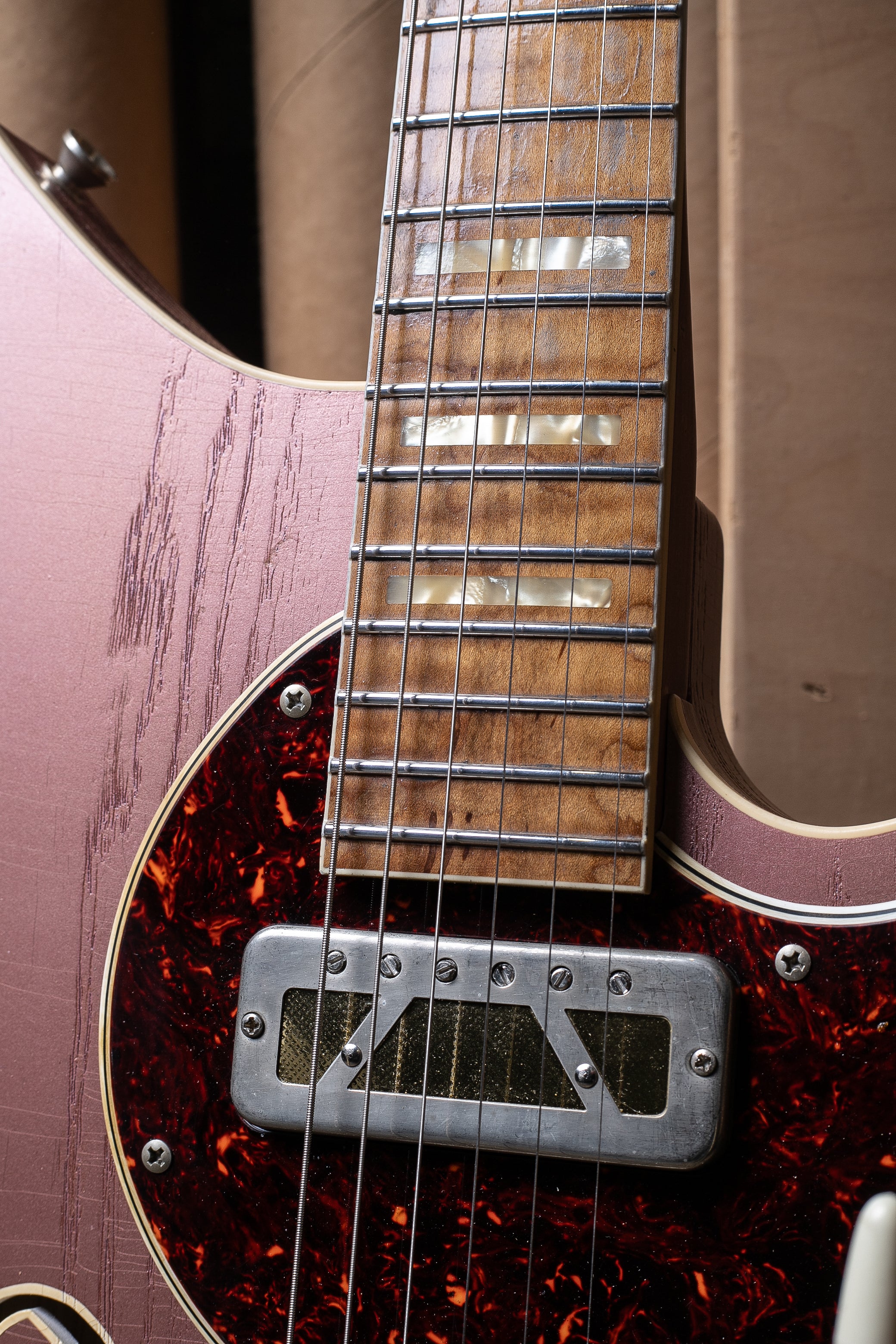 Signature MIRIS J - Burgundy Mist – Novo Guitars