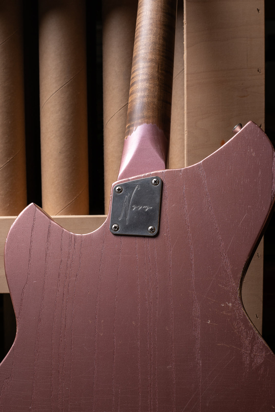 Signature Miris J - Burgundy Mist