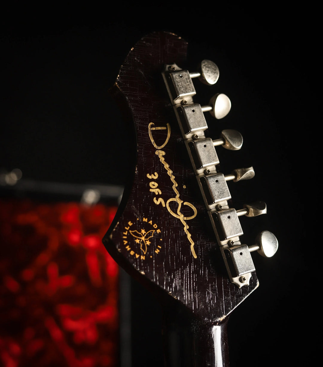 NOVO SIGNATURE SOLUS M1 - Dark Burst on Korina (3 of 5)