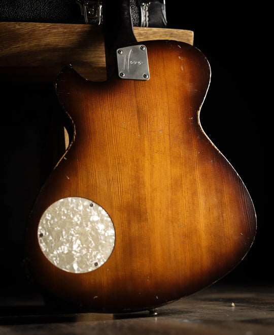NOVO SIGNATURE SOLUS M1 - Amber Burst on Tempered Spruce (5 of 5)