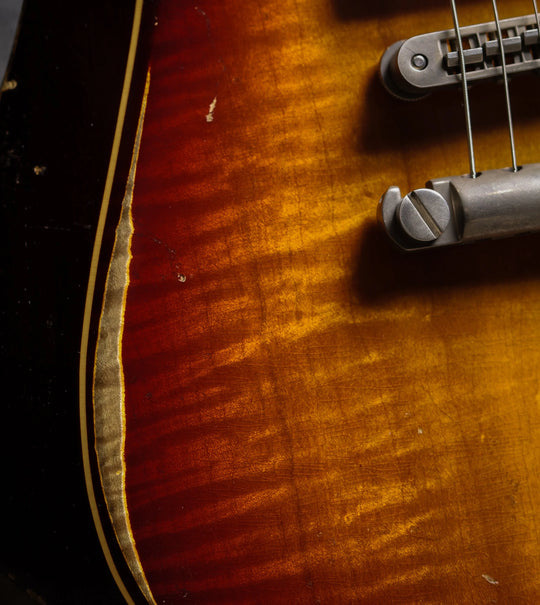 NOVO SIGNATURE VOLTUR - Dark Burst (1 of 6)