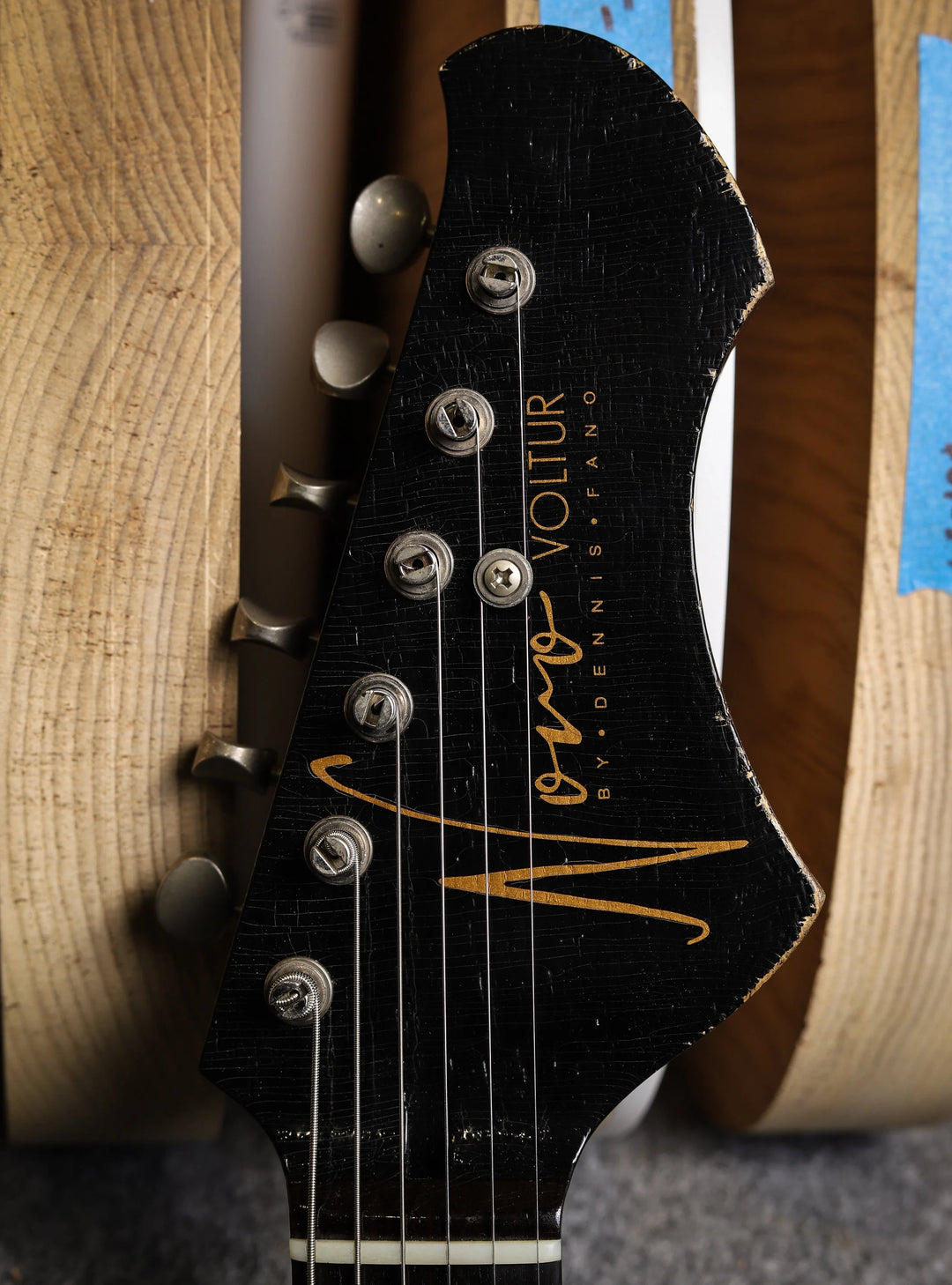 NOVO SIGNATURE VOLTUR - Dark Burst (1 of 6)