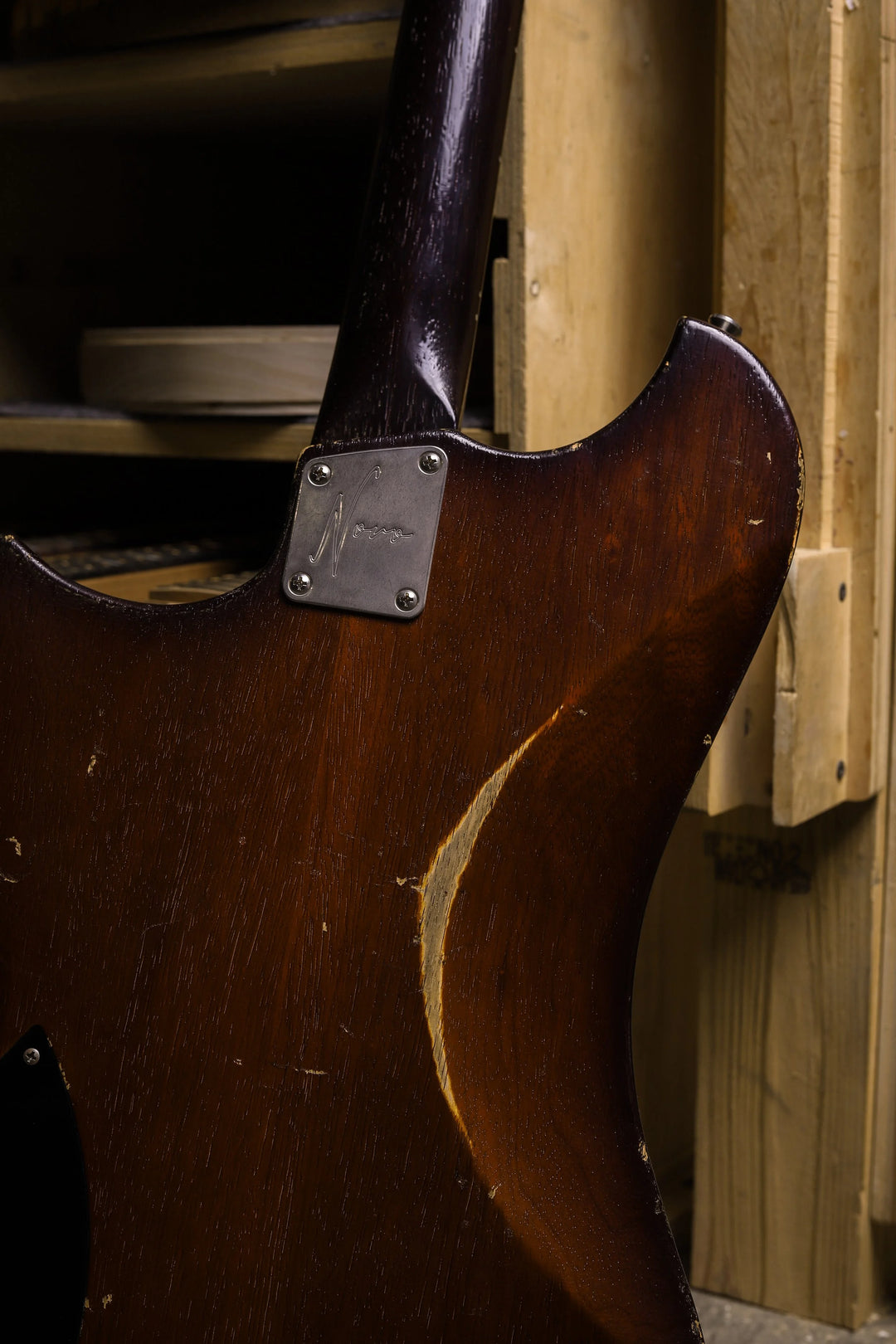 NOVO SIGNATURE VOLTUR - Iced Tea Burst (2 of 6)