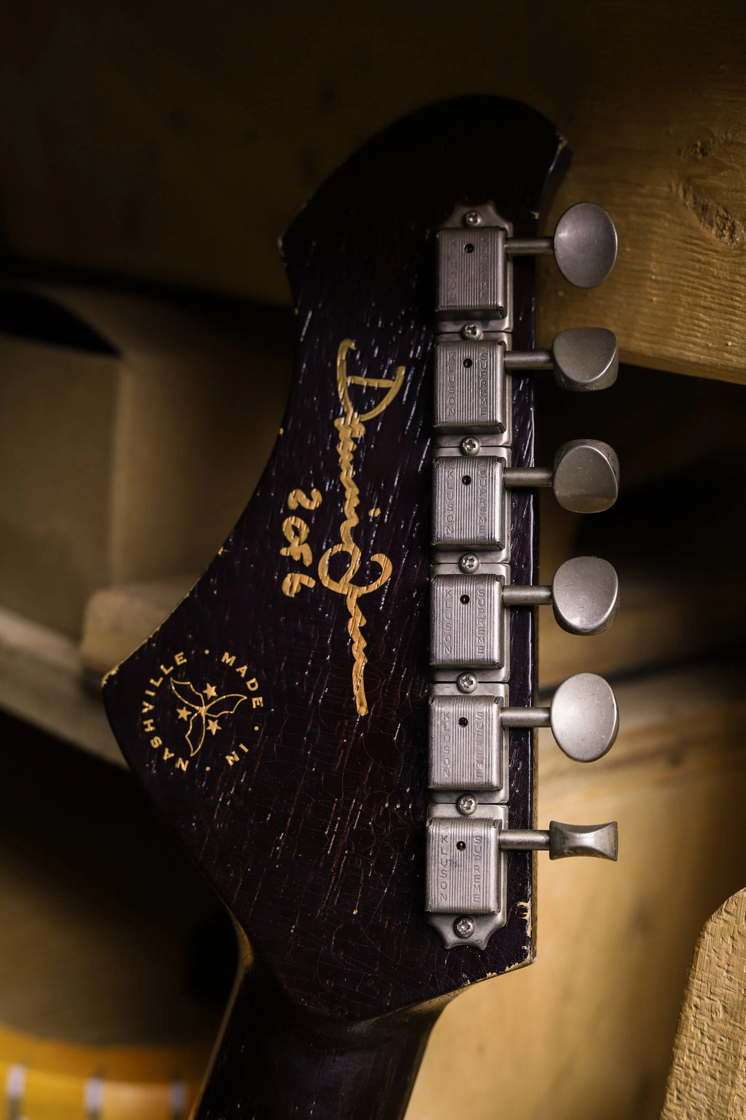 NOVO SIGNATURE VOLTUR - Iced Tea Burst (2 of 6)