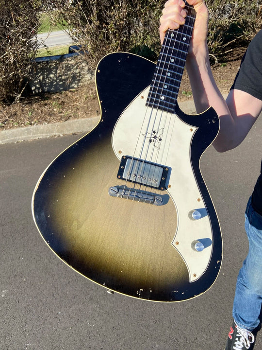 NOVO SIGNATURE SOLUS H1 - Silver Fox Burst