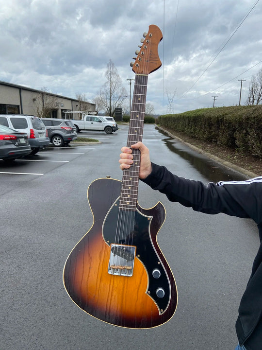 NOVO SIGNATURE SOLUS F1 - Vintage Burst