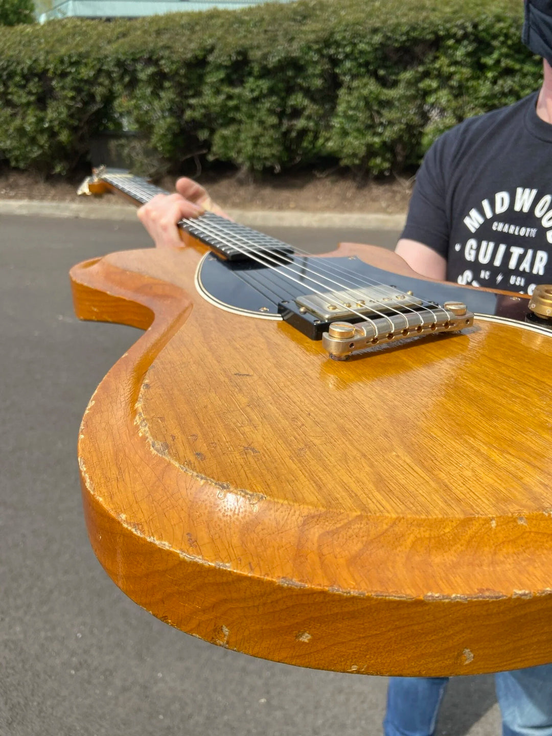 NOVO SIGNATURE SOLUS H1 - Light Amber Burst