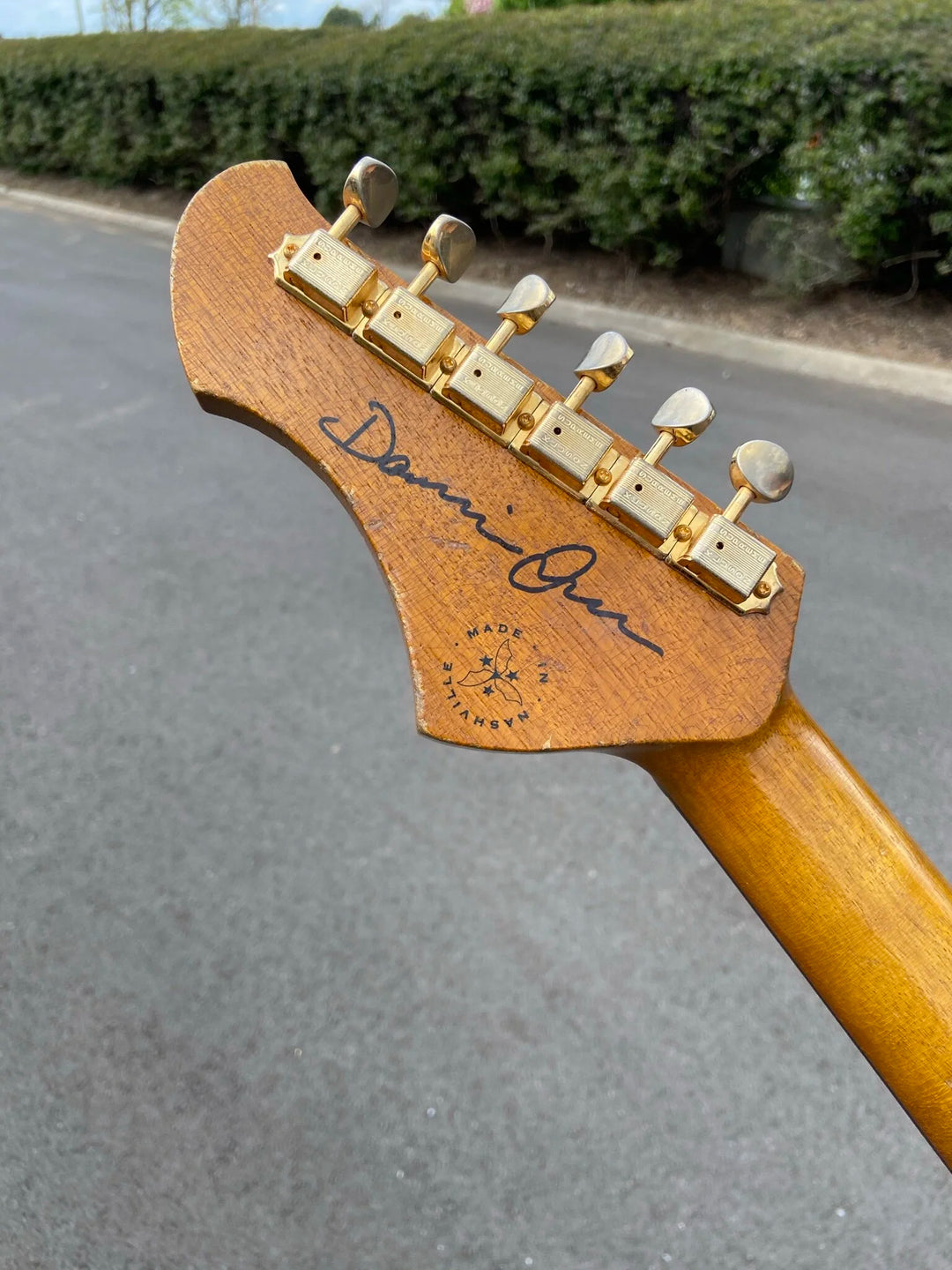 NOVO SIGNATURE SOLUS H1 - Light Amber Burst