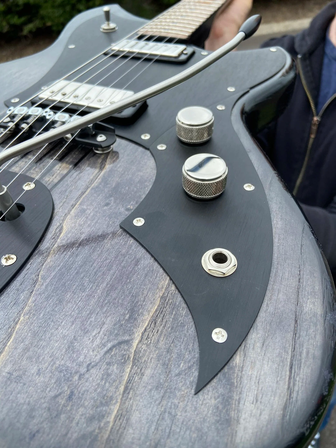 NOVO SIGNATURE SERUS J - Volcanic Ash