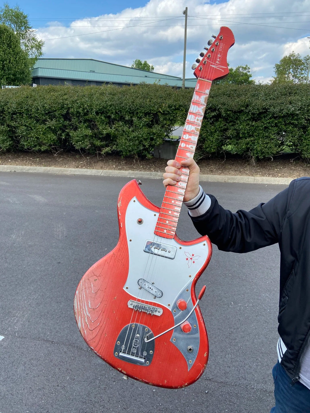 NOVO SIGNATURE SERUS J - Cosmic Candy Red