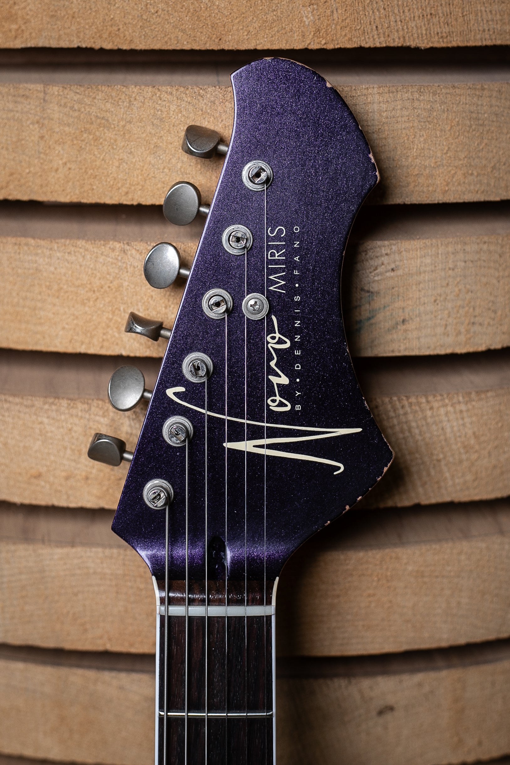 Signature MIRIS J - Purple Stranger – Novo Guitars