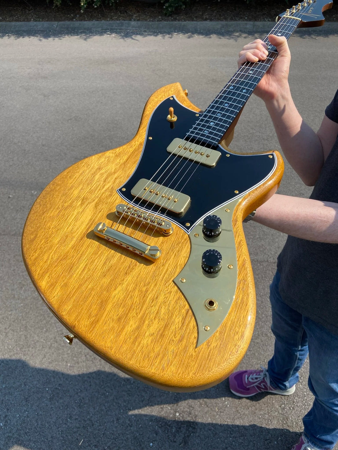 NOVO SIGNATURE SERUS P2 - Korina (3 of 8)