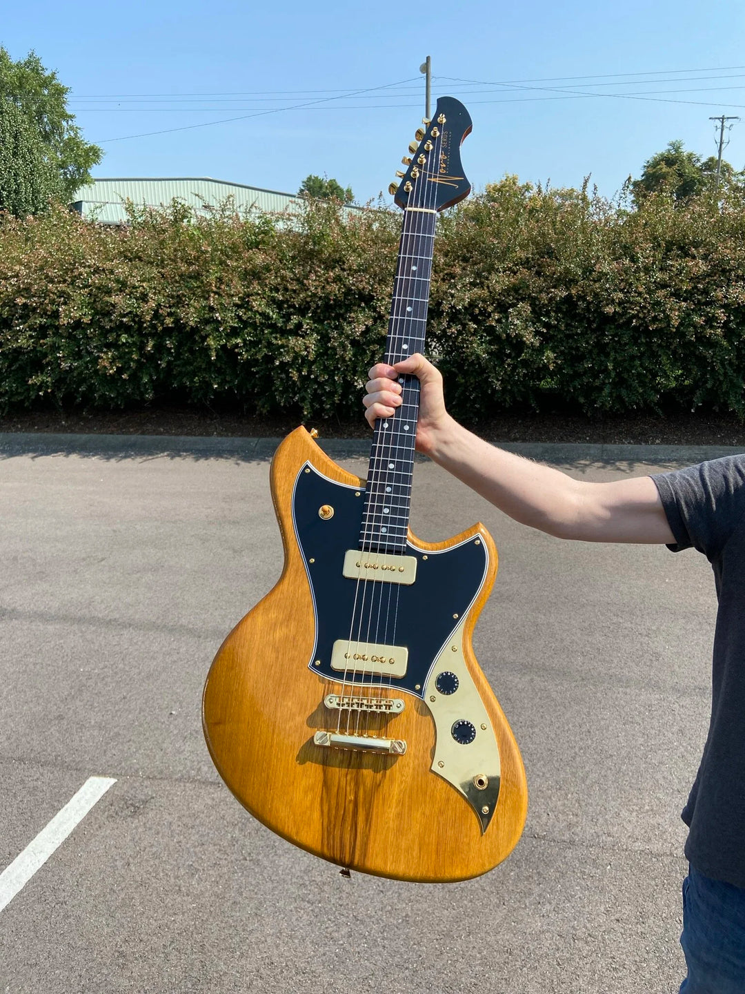 NOVO SIGNATURE SERUS P2 - Korina (4 of 8)