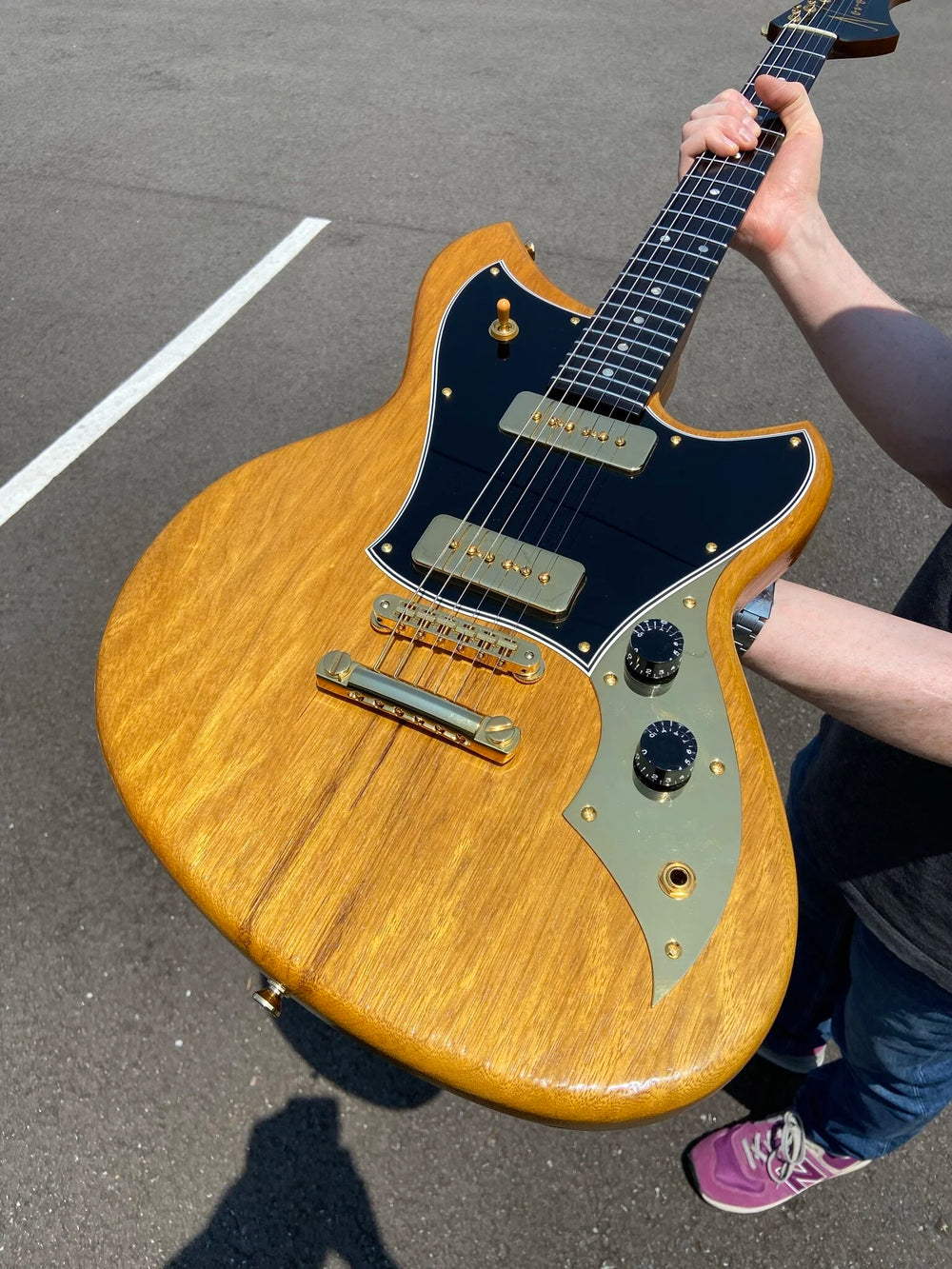 NOVO SIGNATURE SERUS P2 - Korina (1 of 8)