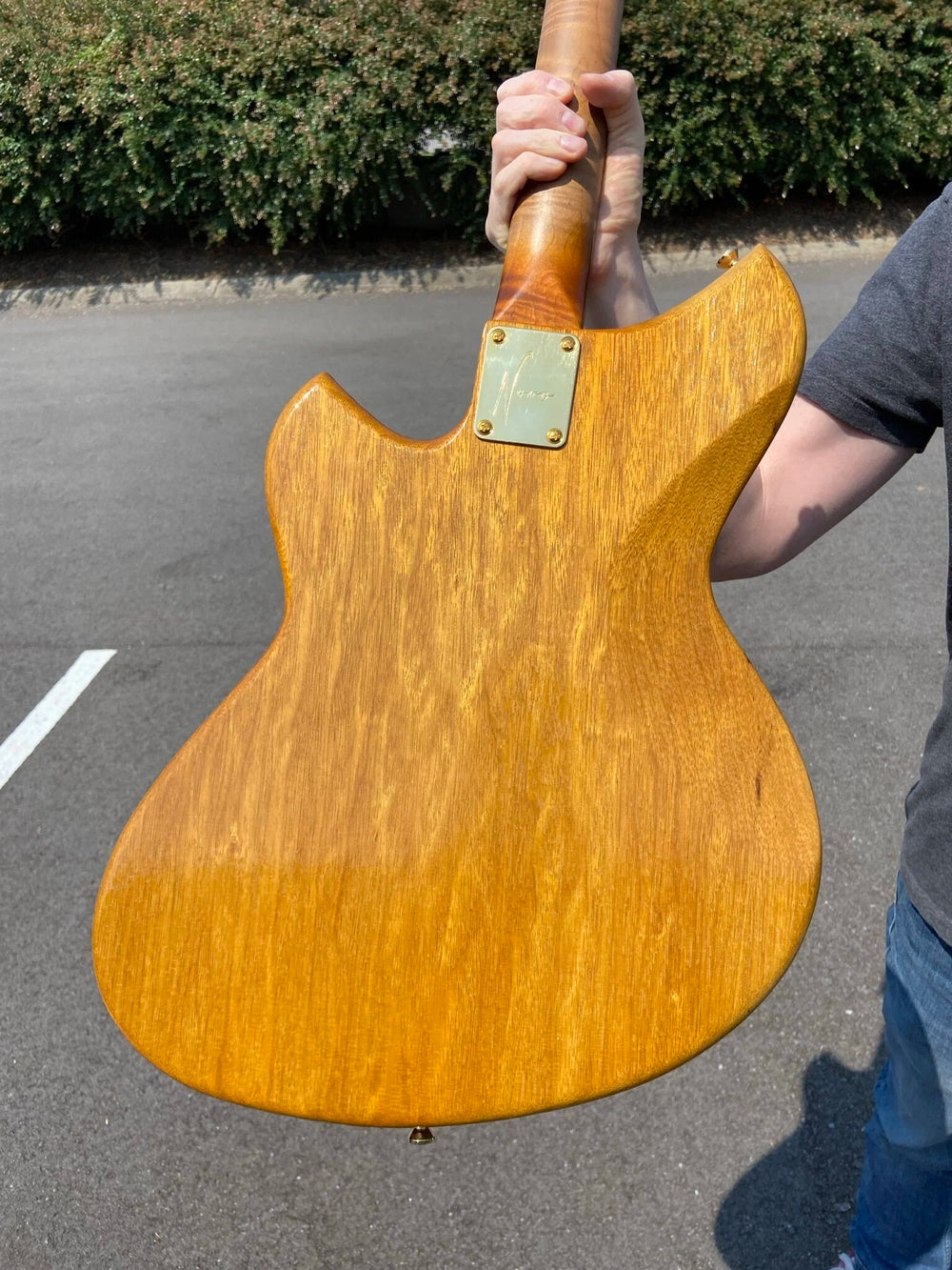 NOVO SIGNATURE SERUS P2 - Korina (5 of 8)