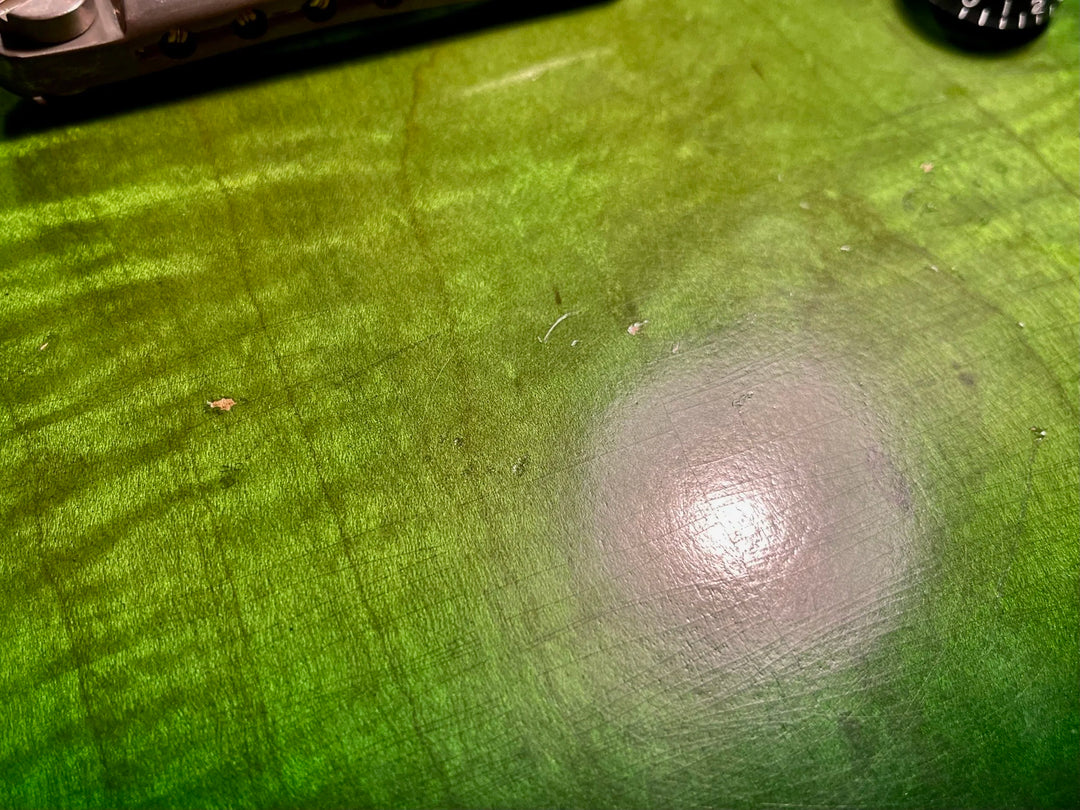 NOVO SIGNATURE VOLTUR - Cat's Eye Burst (6 of 6)