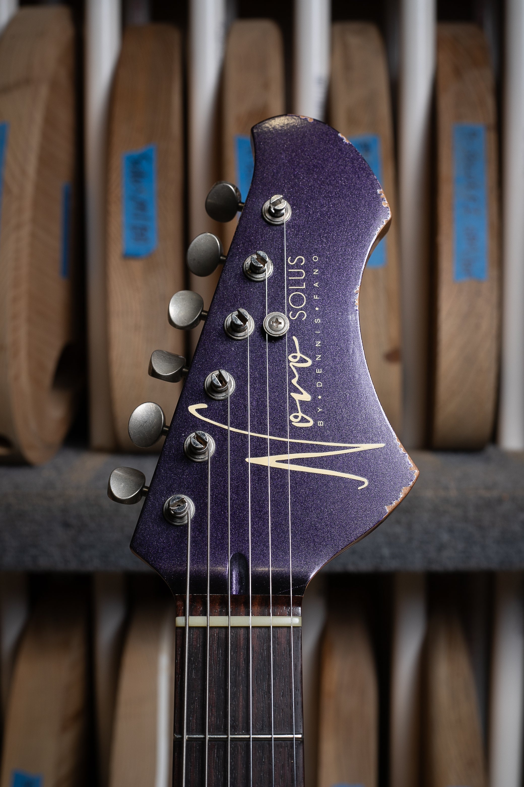 Novo Solus F2 LTD in Purple Stranger Burst – Novo Guitars