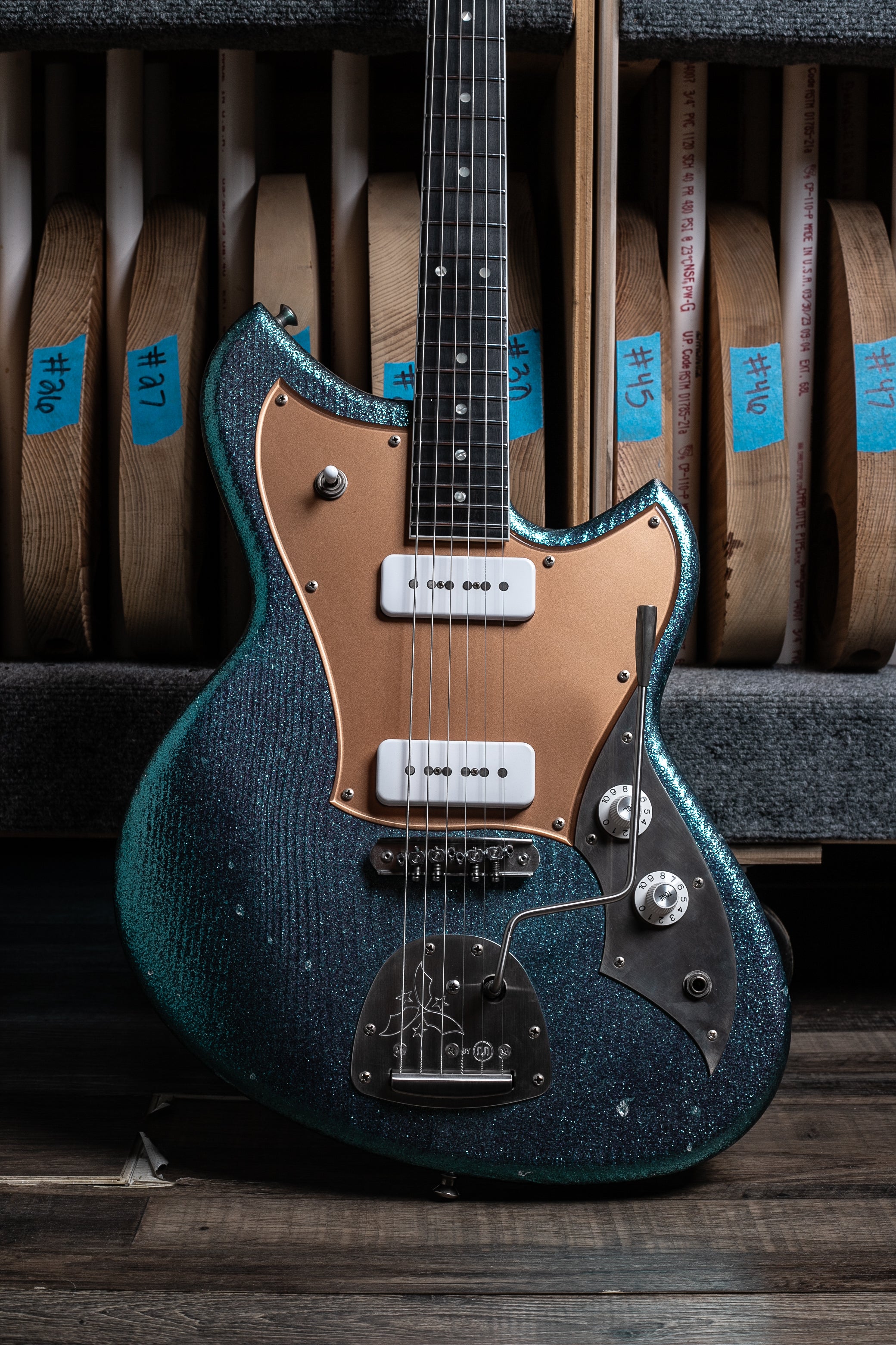 Guitars – Novo Guitars