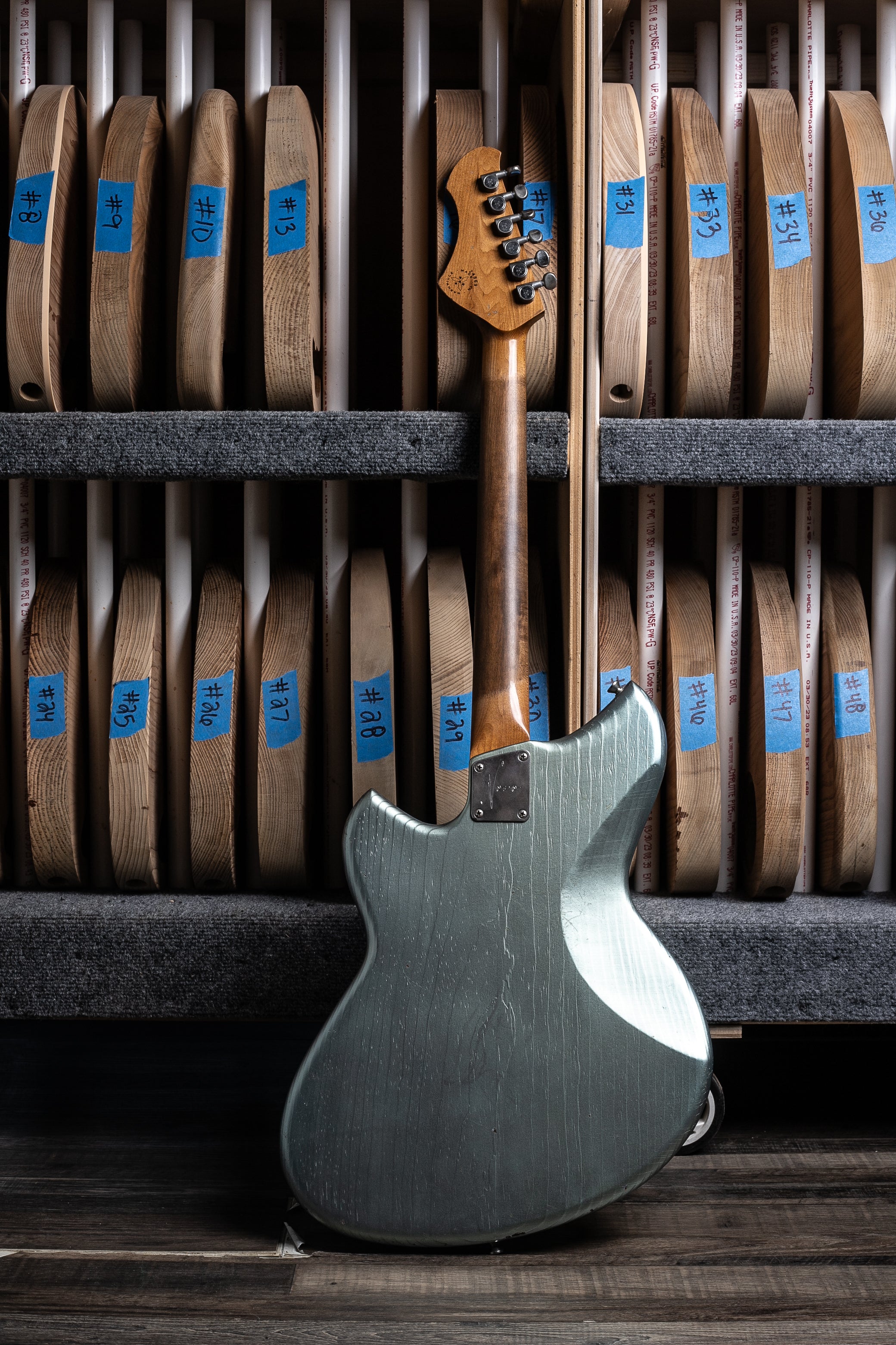Novo Serus J in Ice Blue Metallic – Novo Guitars
