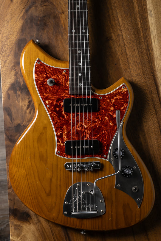 Novo Serus J in Amber