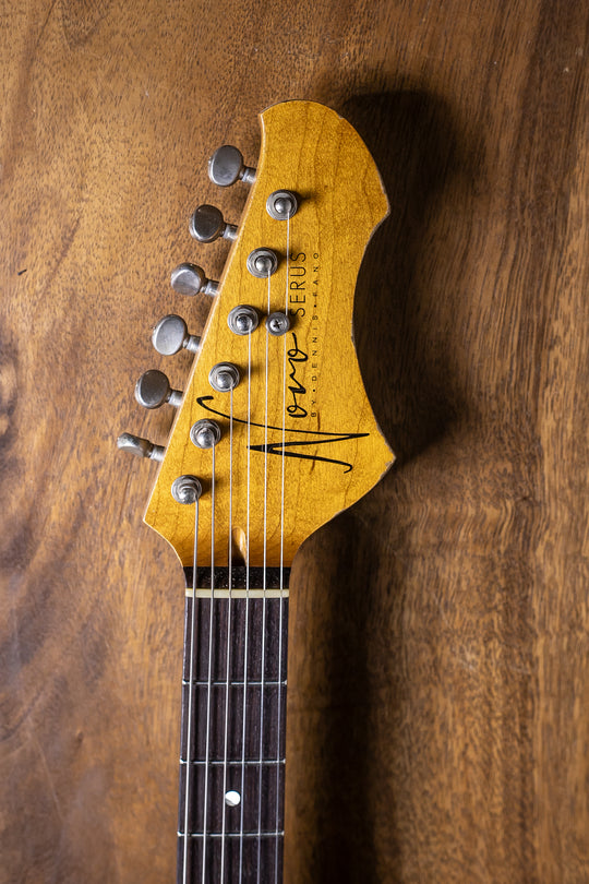 Novo Serus J in Amber