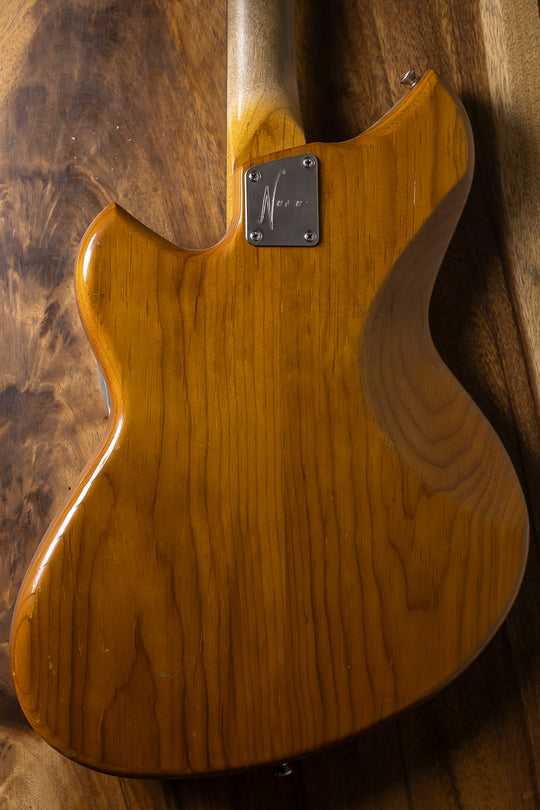 Novo Serus J in Amber