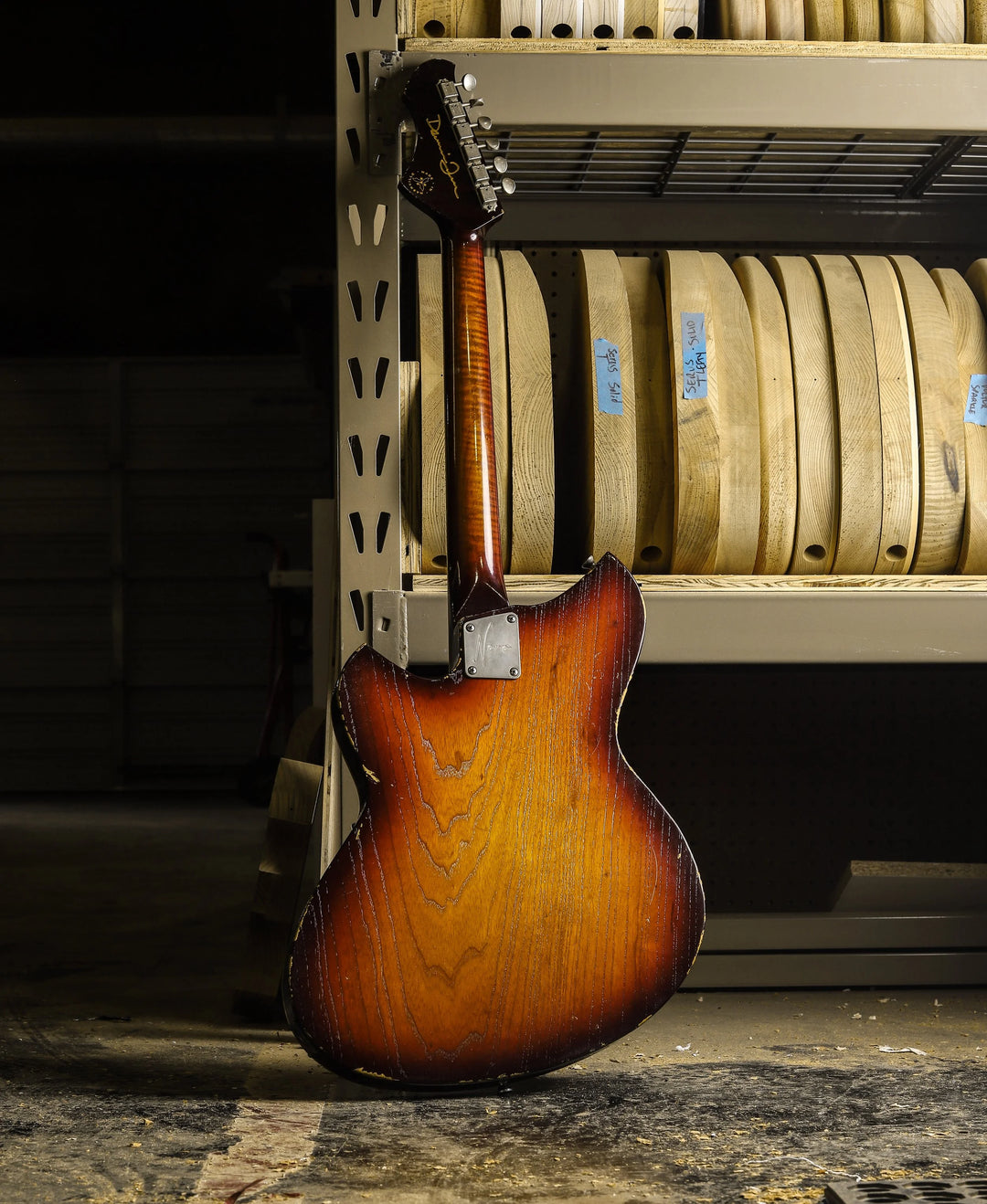 NOVO SIGNATURE MIRIS P2 - Dark Burst