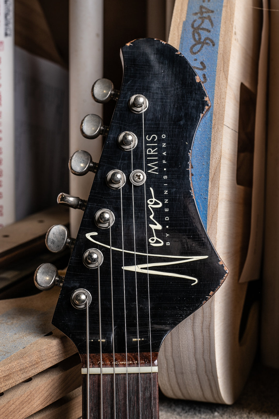 Novo Miris J in 3-Tone Burst
