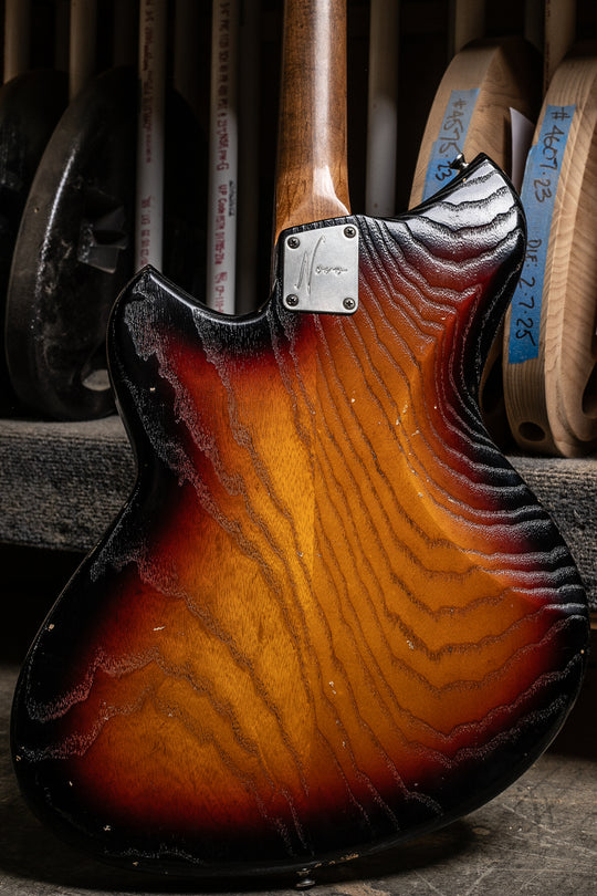 Novo Miris J in 3-Tone Burst