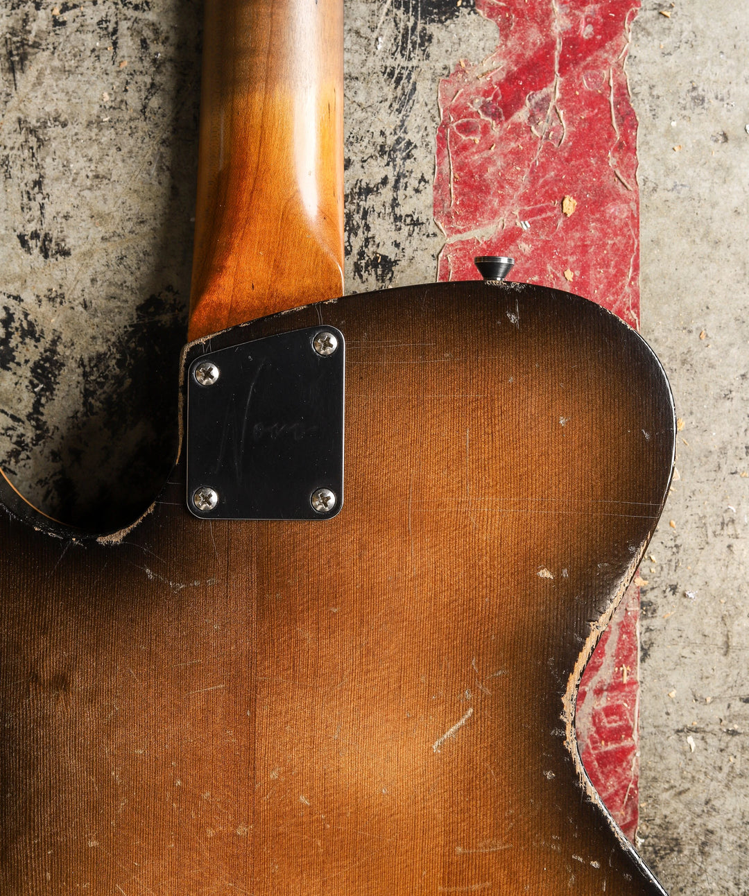 NOVO SIGNATURE SOLUS H2- 2-Tone Burst