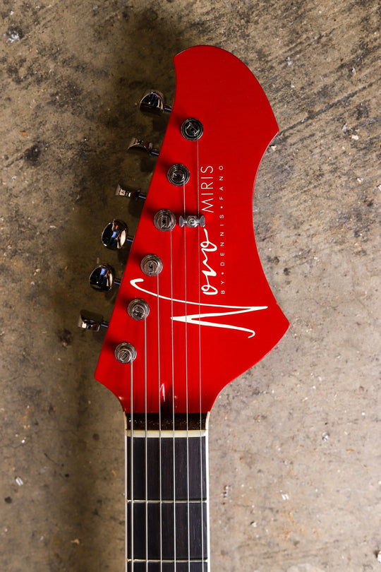 NOVO SIGNATURE MIRIS JG - Dakota Red (1 of 7)