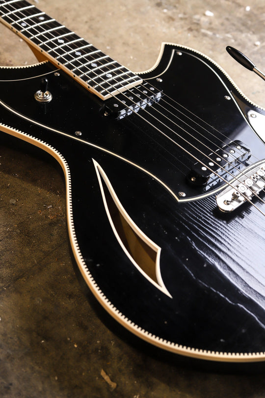 NOVO SIGNATURE MIRIS JG - Bull Black (6 of 7)