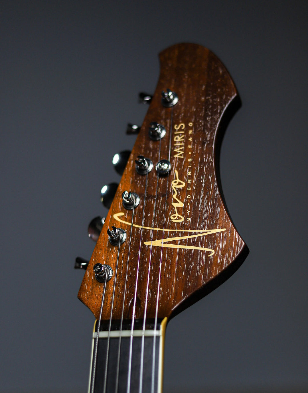 NOVO SIGNATURE MIRIS JM - Butternut