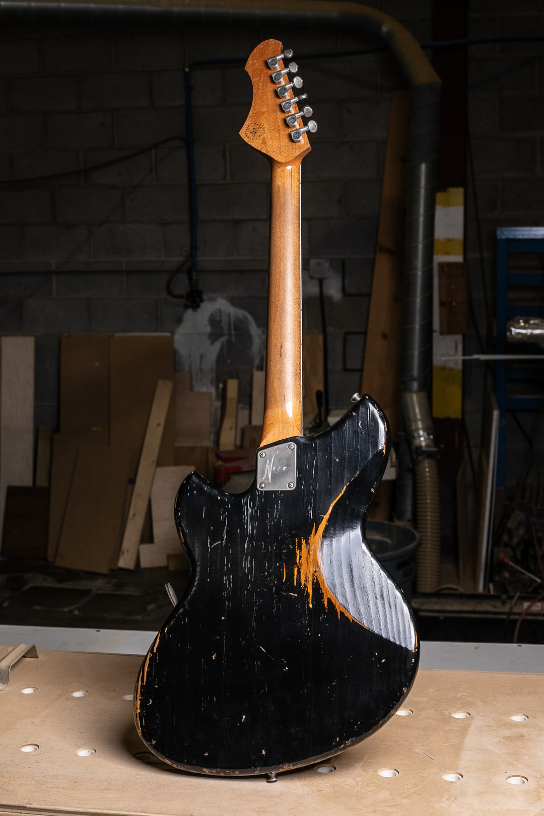 Novo Serus J in Bull Black over Amber Burst