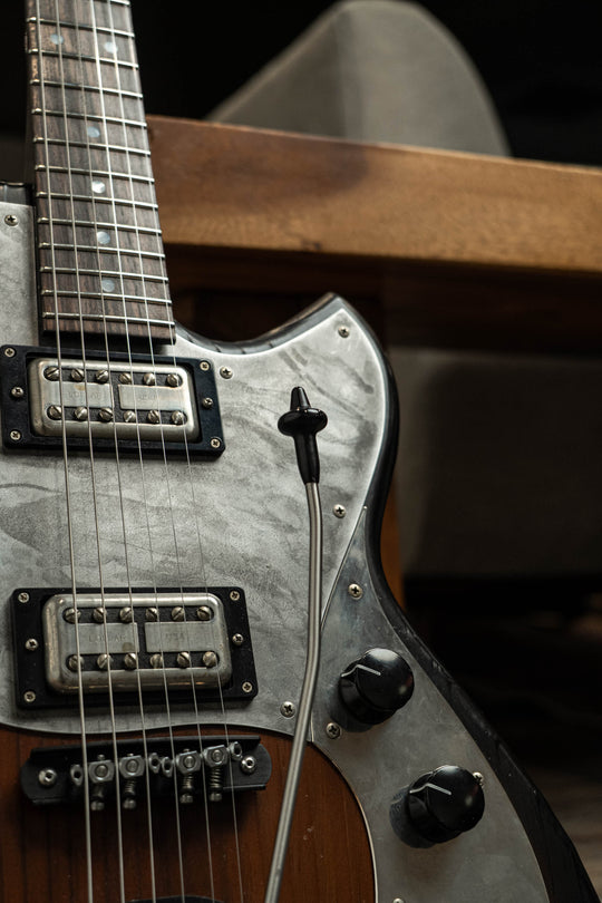 Signature Serus J - Satin Black Burst