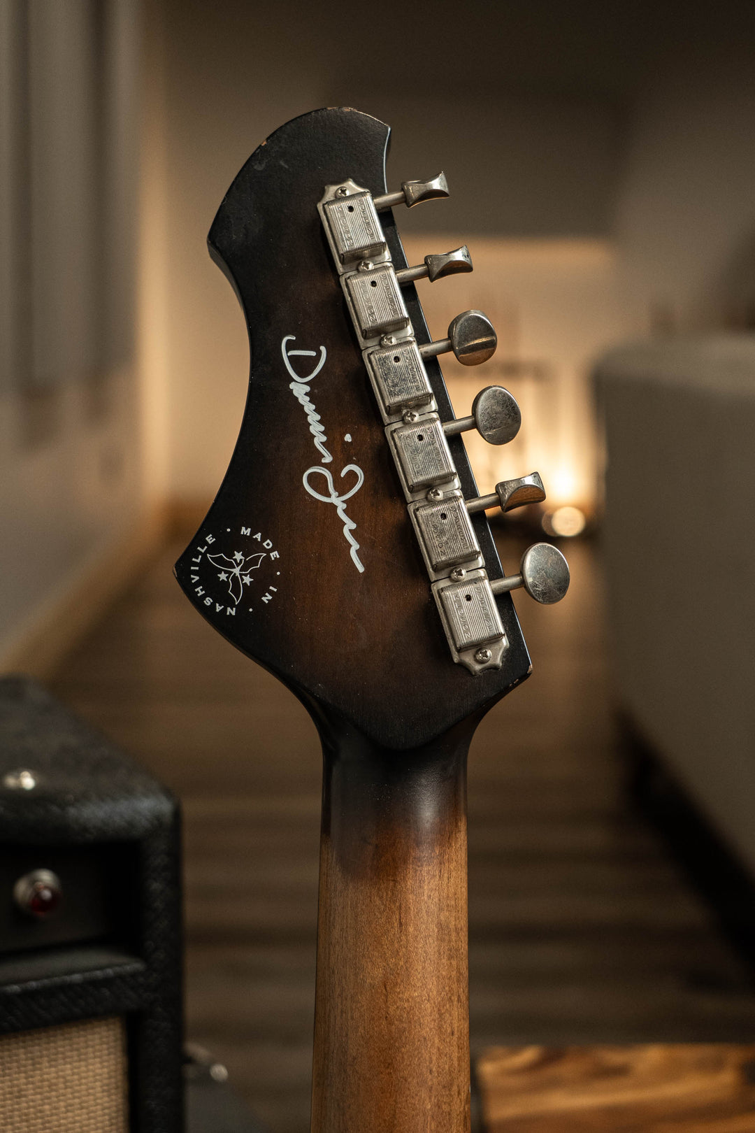 Signature Serus J - Satin Black Burst
