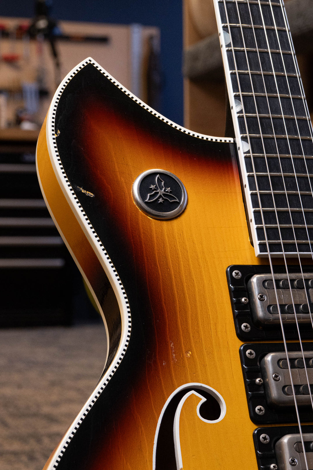 MIRIS J - TV Burst | Signature (1 of 4)