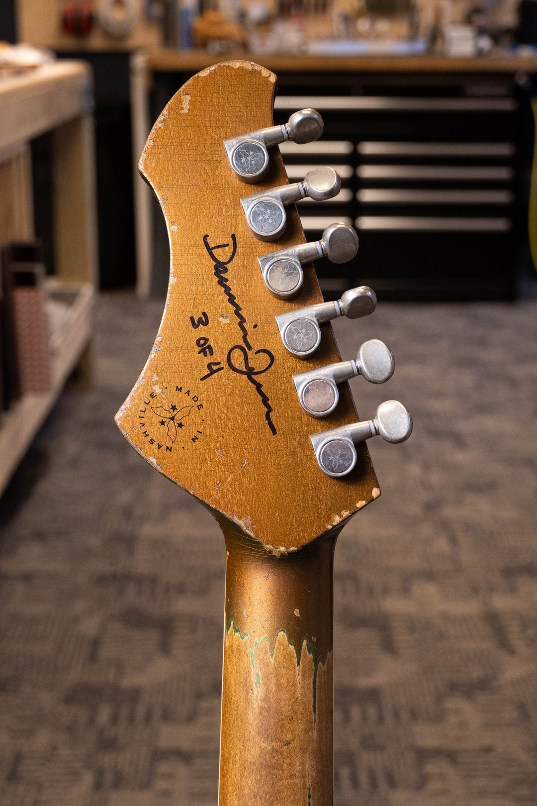 MIRIS J - Gold Top Gold | Signature (3 of 4)