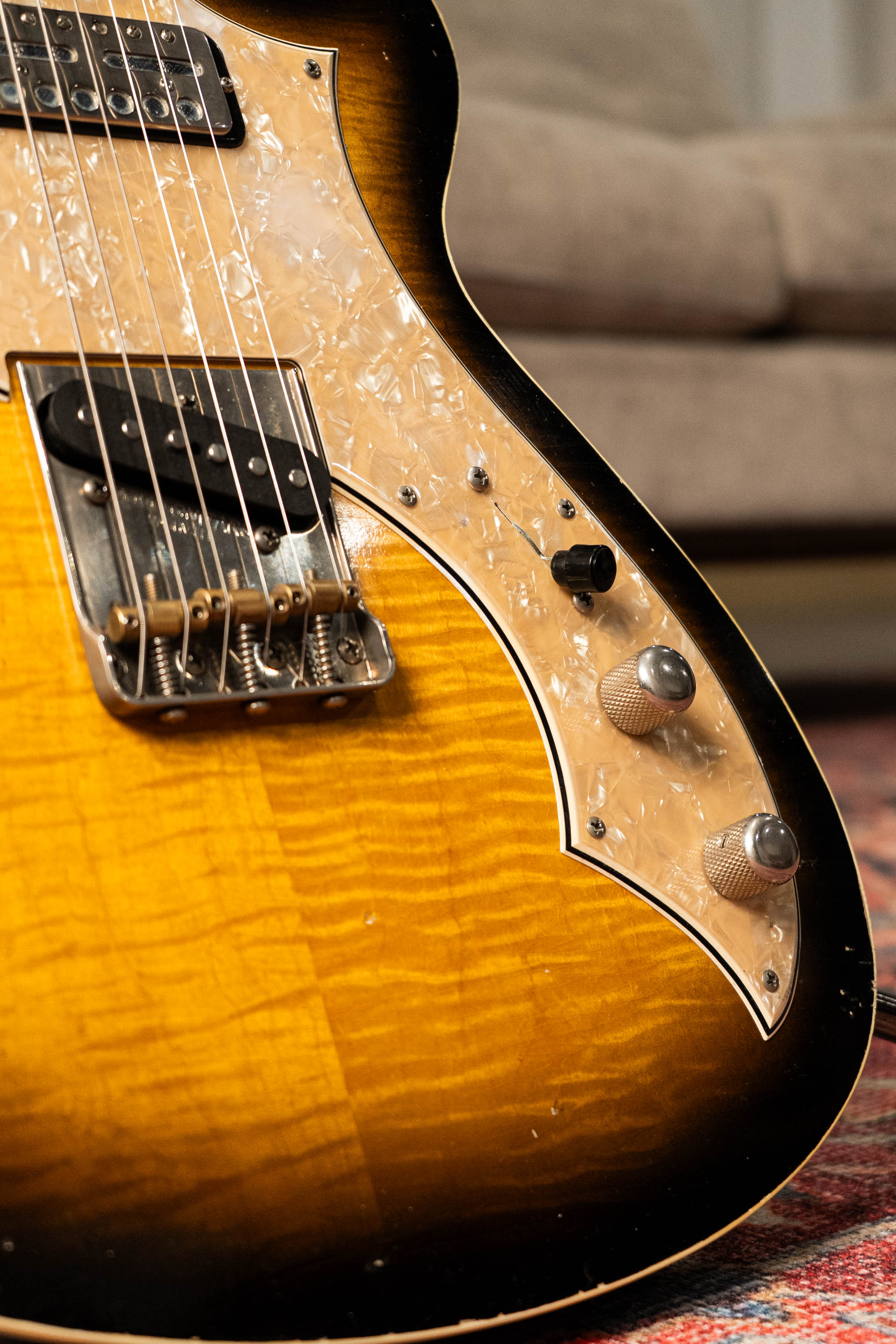 その他 two face solid brass Signature Solus F2 - 2-Tone Burst – Novo Guitars