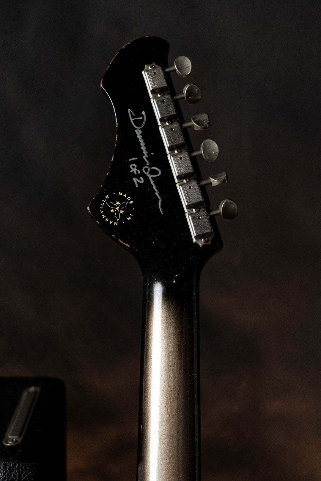 Signature Voltur - Trans Inca Silvertone Burst (1 of 2)