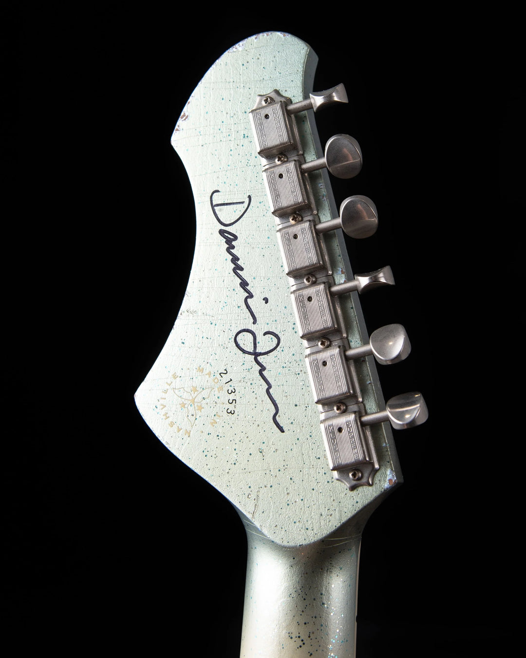 NOVO SIGNATURE MIRIS P2 - Diamond Dust