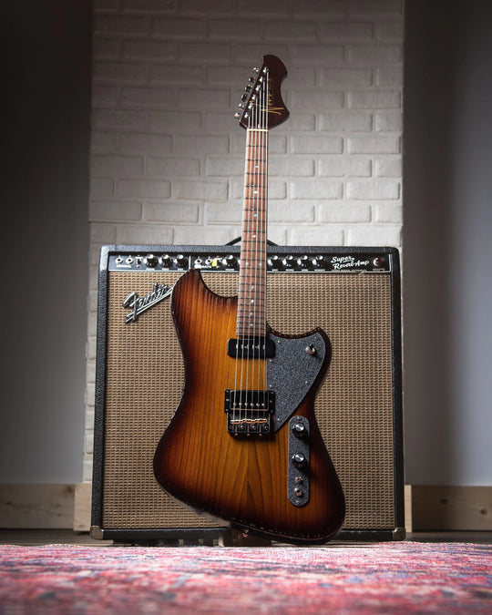 NOVO SIGNATURE VOLTUR - Tobacco Burst