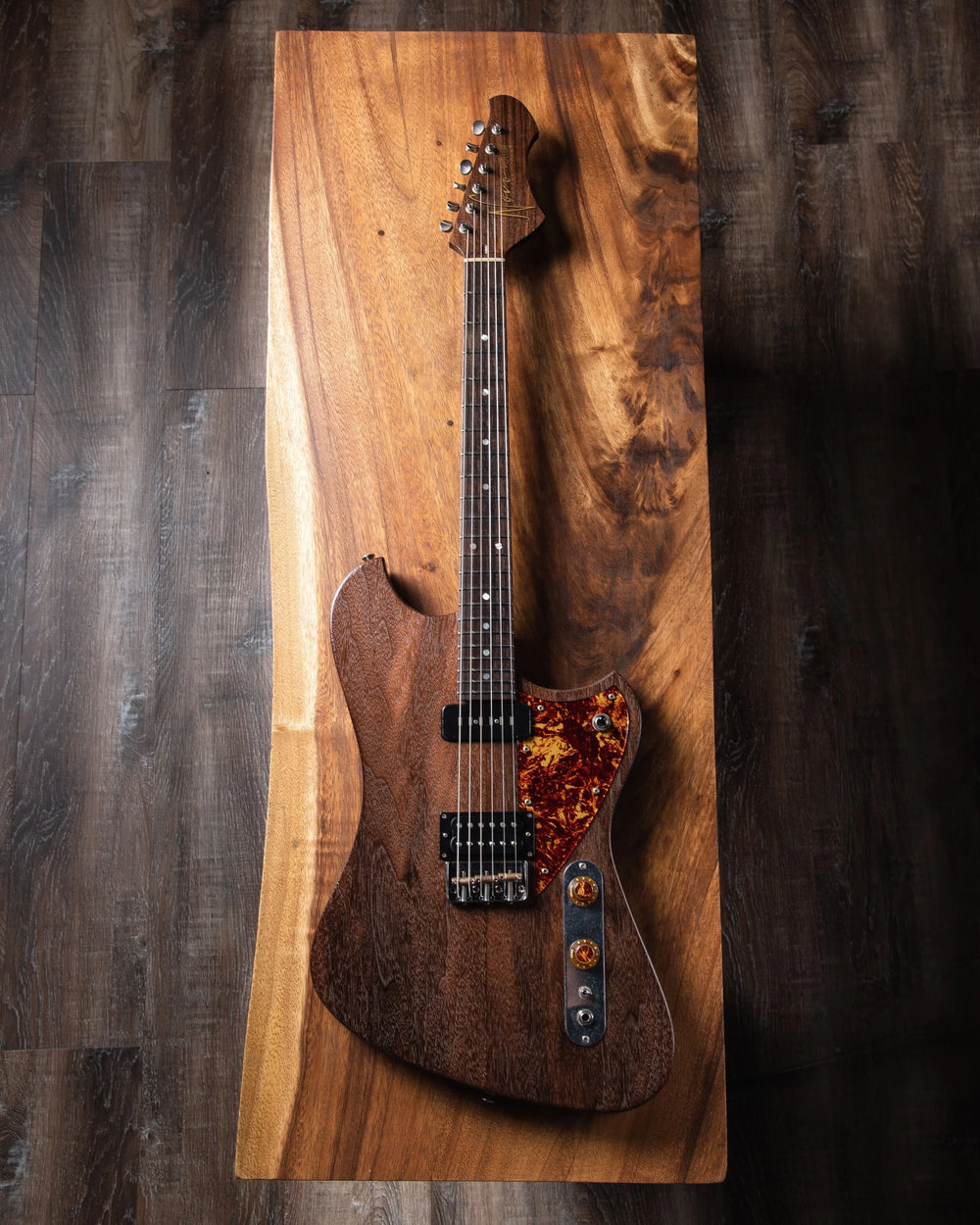 NOVO SIGNATURE VOLTUR - Butternut