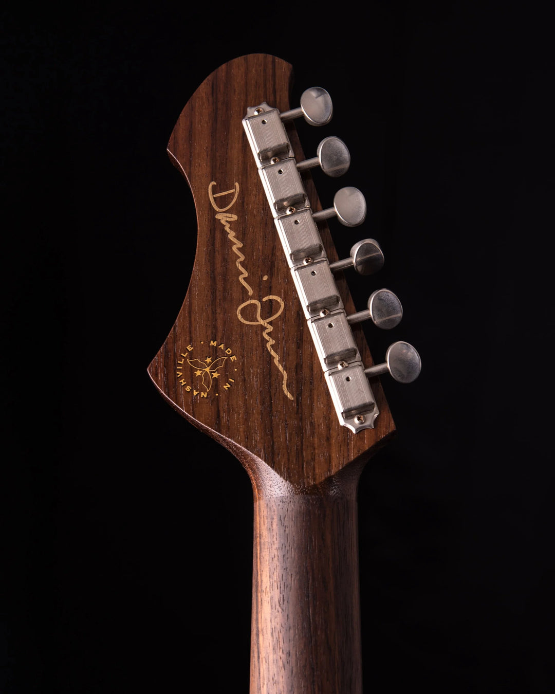 NOVO SIGNATURE VOLTUR - Butternut